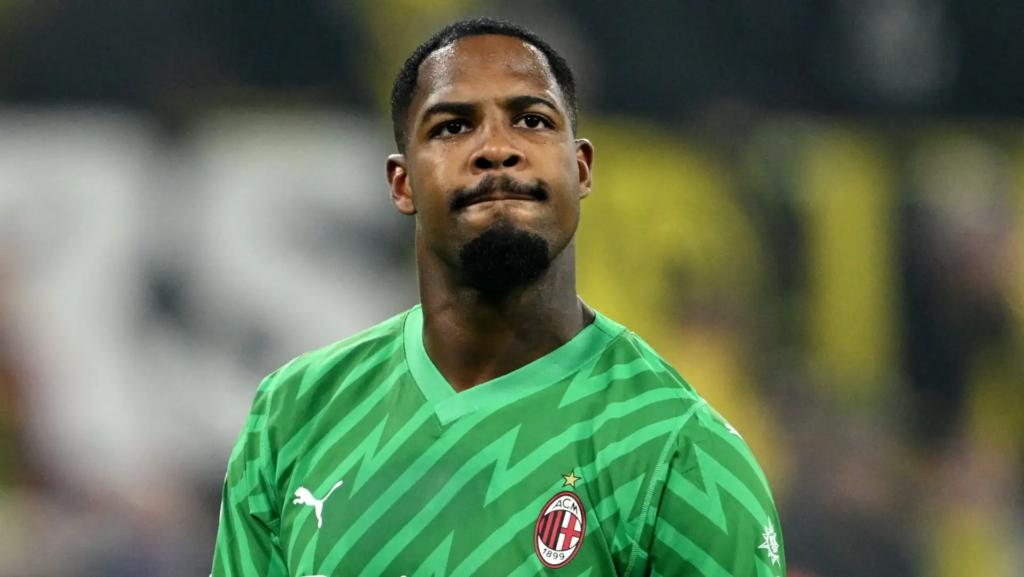 Maignan Pilih Setia di Milan