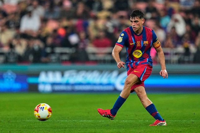 Pedri dan Ferran Torres Bongkar Sanksi Gila Hansi Flick di Barcelona