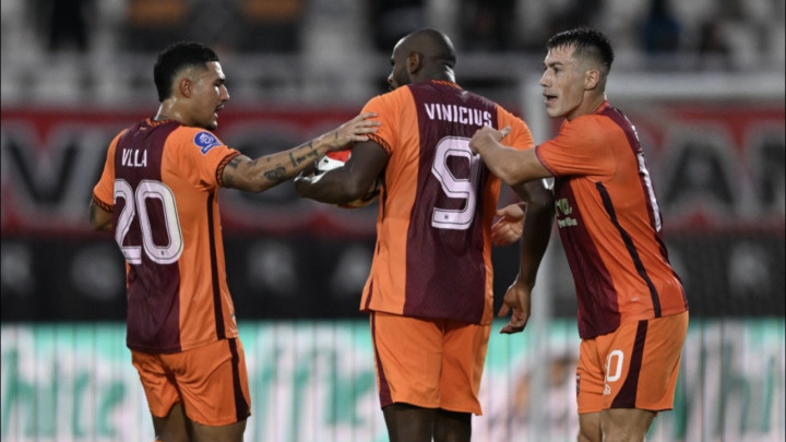 Tempat Nonton Borneo FC vs Persebaya 