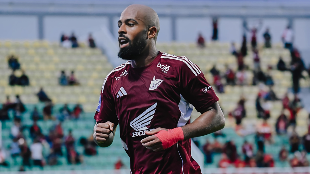 Tempat Nonton Malut United vs PSM