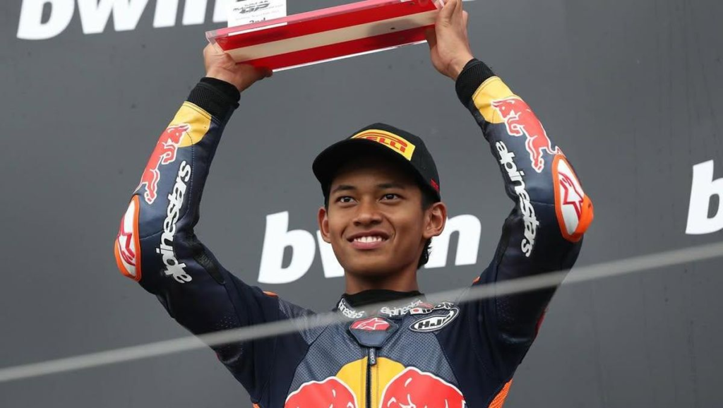 Veda Ega Pratama Juara Moto3 Brasil
