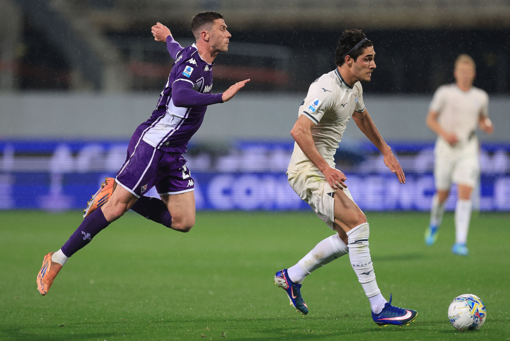 Gol Tunggal Robin Gosens Bawa Fiorentina Jinakkan Lazio