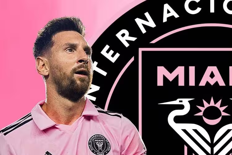 Lionel Messi Membeli UE Cornella