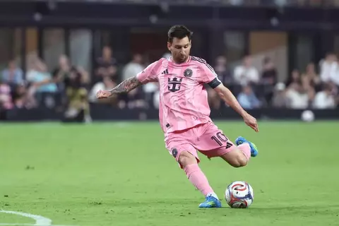Filosofi Taktik Messi di UE Cornella