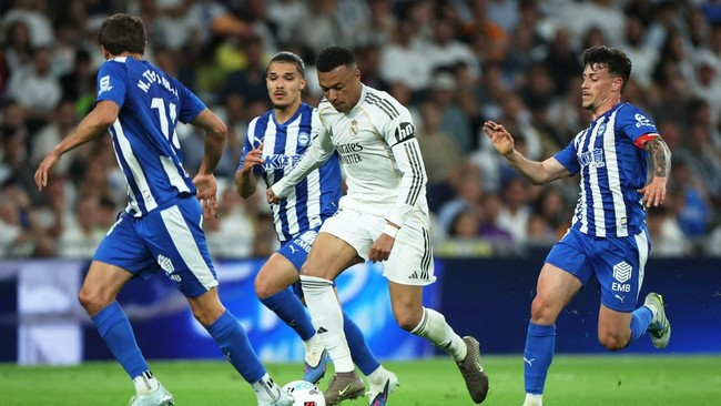 Hasil Real Madrid vs Alaves Berakhir 2-1