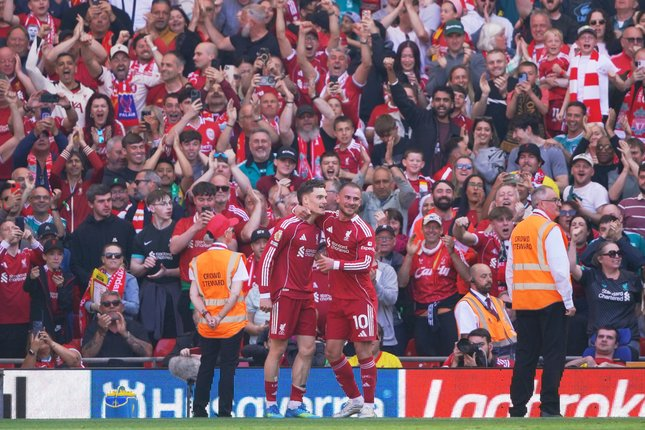 Liverpool Bungkam Crystal Palace 3-1